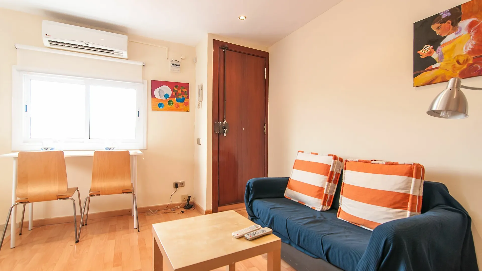 Montaber Apartment - Plaza Espana Barcelona 0*,  Spain